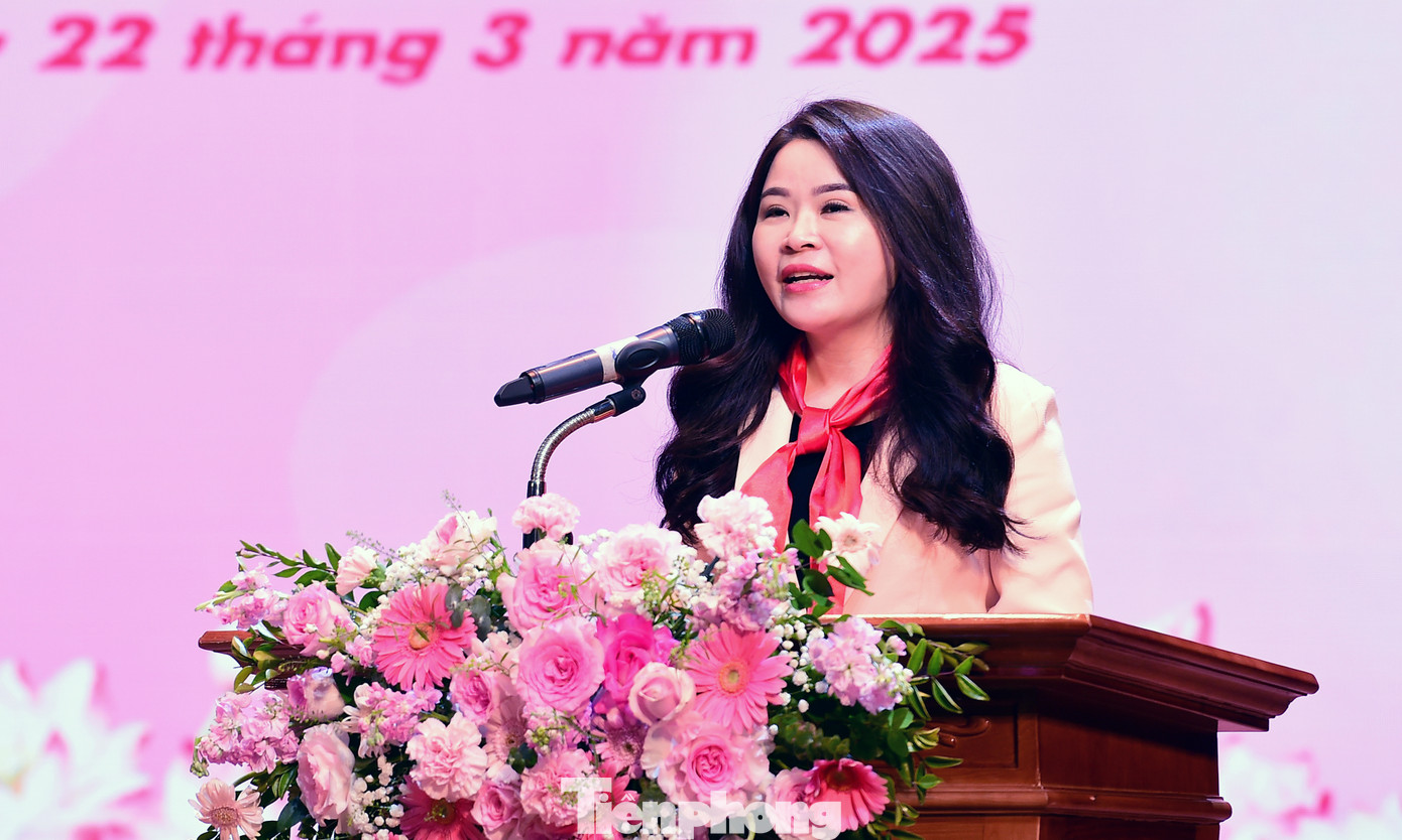 Chị Chu Hồng Minh bày tỏ: “Đây là dịp để thiếu nhi Hà Nội và Hà Nam gặp gỡ, giao lưu, phát huy tinh thần đoàn kết và thể hiện tài năng nghệ thuật của mình. Thông qua các hoạt động ý nghĩa tại chương trình, các em thiếu nhi sẽ tiếp tục nuôi dưỡng ước mơ, rèn luyện đạo đức, trau dồi tri thức để trở thành những công dân có ích, góp phần xây dựng đất nước ngày càng giàu mạnh, văn minh". Bí thư Thành Đoàn Hà Nội mong muốn các em đội viên thiếu nhi, cháu ngoan Bác Hồ sẽ tiếp tục phát huy tinh thần hiếu học, chăm ngoan, đoàn kết, sáng tạo, rèn luyện kỹ năng, phẩm chất tốt, luôn ghi nhớ lời Bác dạy để trở thành những công dân có ích cho đất nước.