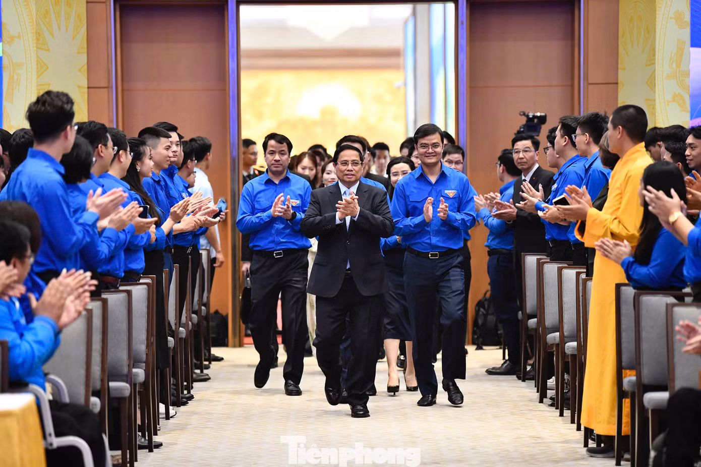 Thủ tướng Phạm Minh Chính dự chương trình gặp mặt và đối thoại với thanh niên năm 2025.