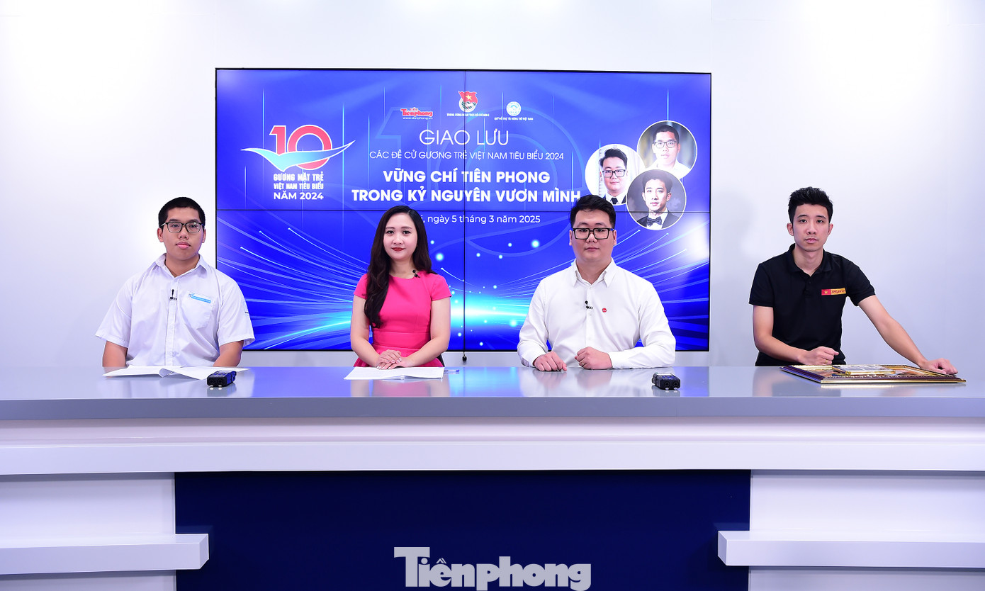 Tọa đàm giao lưu với các đề cử Gương mặt trẻ Việt Nam tiêu biểu năm 2024 về chủ đề "Vững trí tiên phong trong kỷ nguyên vươn mình". Ảnh: Xuân Tùng Tọa đàm giao lưu với các đề cử Gương mặt trẻ Việt Nam tiêu biểu năm 2024 về chủ đề "Vững trí tiên phong trong kỷ nguyên vươn mình". Ảnh: Xuân Tùng