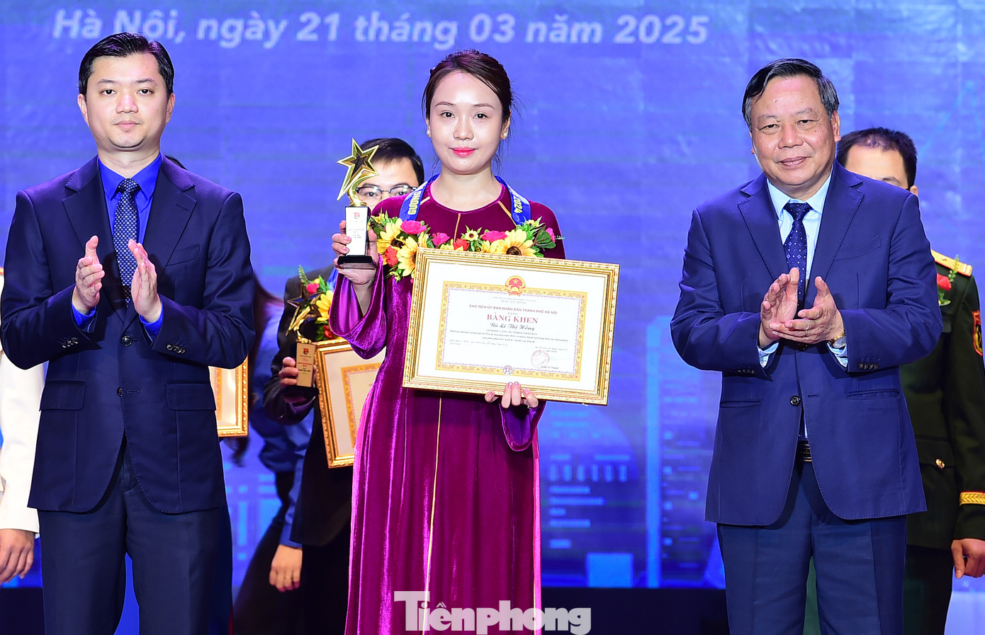 10 Gương mặt trẻ Thủ đô tiêu biểu năm 2024 gồm: TS. Phạm Huy Hiệu; PGS. TS Trần Ngọc Mai; doanh nhân Lê Thị Hồng; Vũ Thị Phương Thanh (Diễn viên Bảo Thanh); Thiếu tá Nguyễn Văn Tuấn; Thiếu tá Trịnh Minh Tùng; tình nguyện viên Lê Văn Phúc; Bác sĩ Lê Quang Minh; kỳ thủ Lê Tuấn Minh; cầu thủ Đỗ Duy Mạnh.