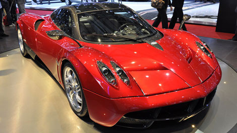 15 mẫu xe nhanh nhất được lưu hành trên đường phố ảnh 10