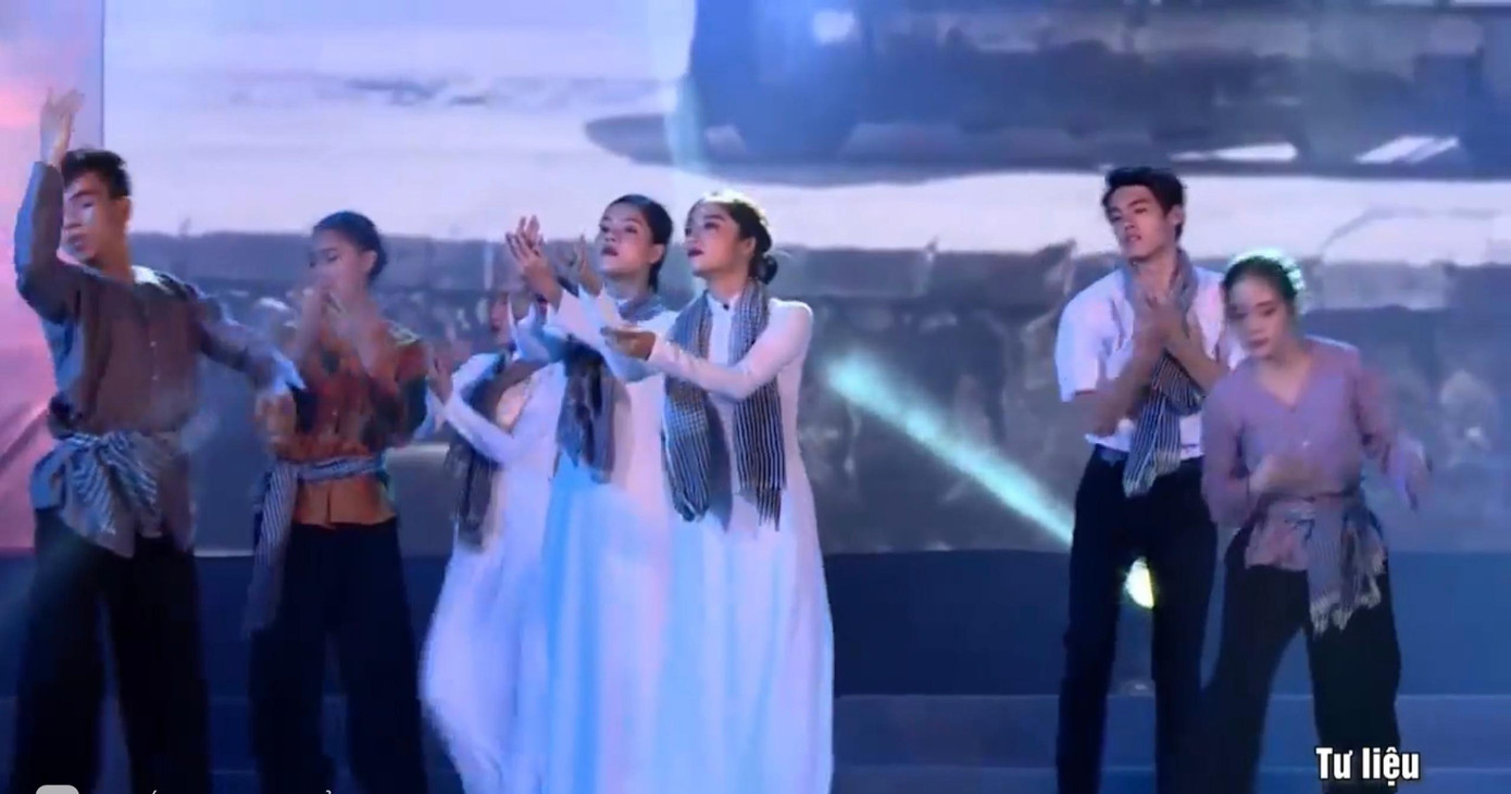 Các tiết mục văn nghệ