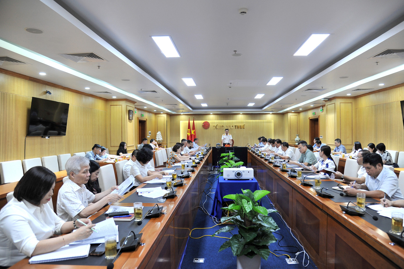 Toàn cảnh hội nghị công tác xây dựng chức năng, nhiệm vụ, quyền hạn và tổ chức bộ máy của Tổng cục Thuế.