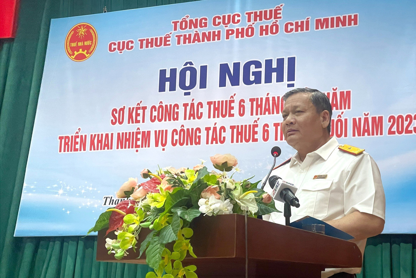 Phó Tổng cục trưởng Tổng cục Thuế Phi Vân Tuấn phát biểu chỉ đạo hội nghị