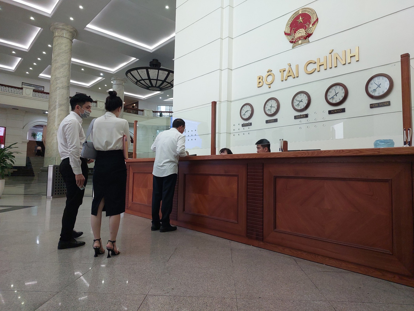 Bộ Tài chính chủ trương luân chuyển cán bộ.