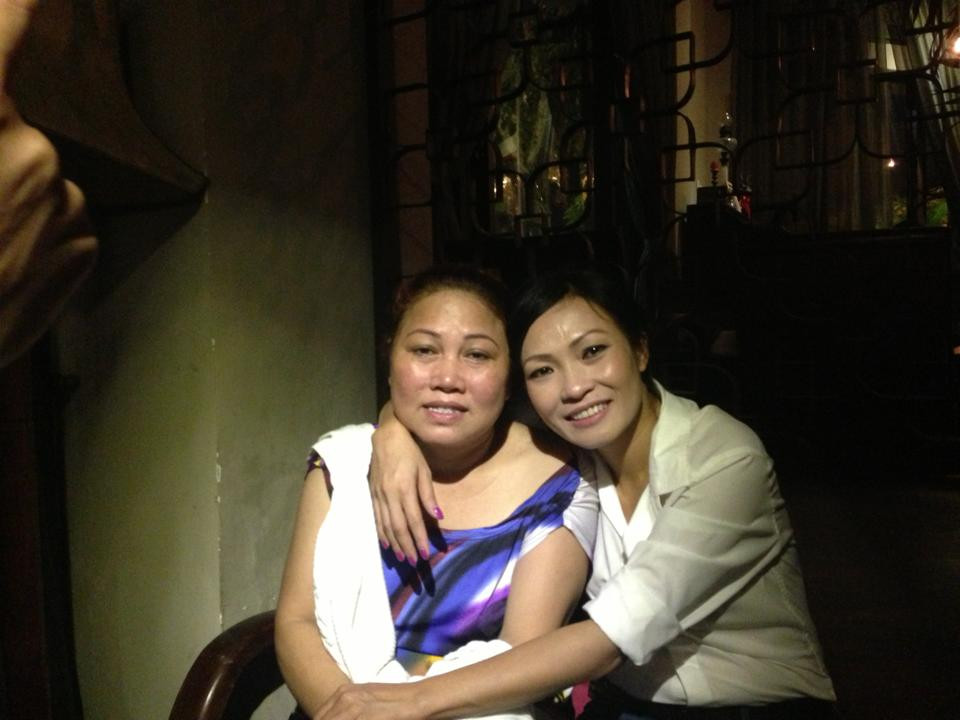 Phương Thanh và Siu Black vào tối 23.7. Phương Thanh cho biết thuyết phục mãi Siu Black mới gượng cười - Ảnh: Ca sĩ Phương Thanh cung cấp