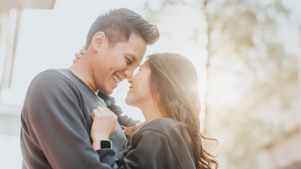 62% bạn trẻ lựa chọn kết hôn sau tuổi 30 vì vẫn còn nỗi lo cơm áo gạo tiền. Ảnh minh họa 62% bạn trẻ lựa chọn kết hôn sau tuổi 30 vì vẫn còn nỗi lo cơm áo gạo tiền. Ảnh minh họa