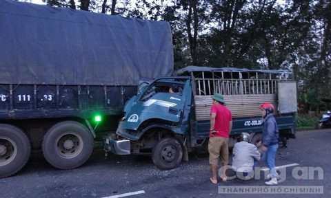 BẢN TIN ATGT: Xe tải cán nát xe máy, thiếu nữ tử vong tại chỗ ảnh 2