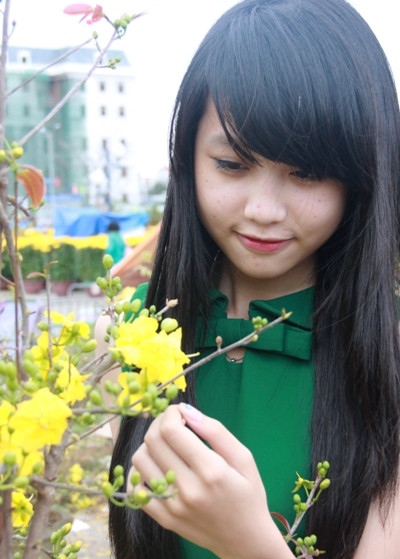 Xinh tươi cùng hoa