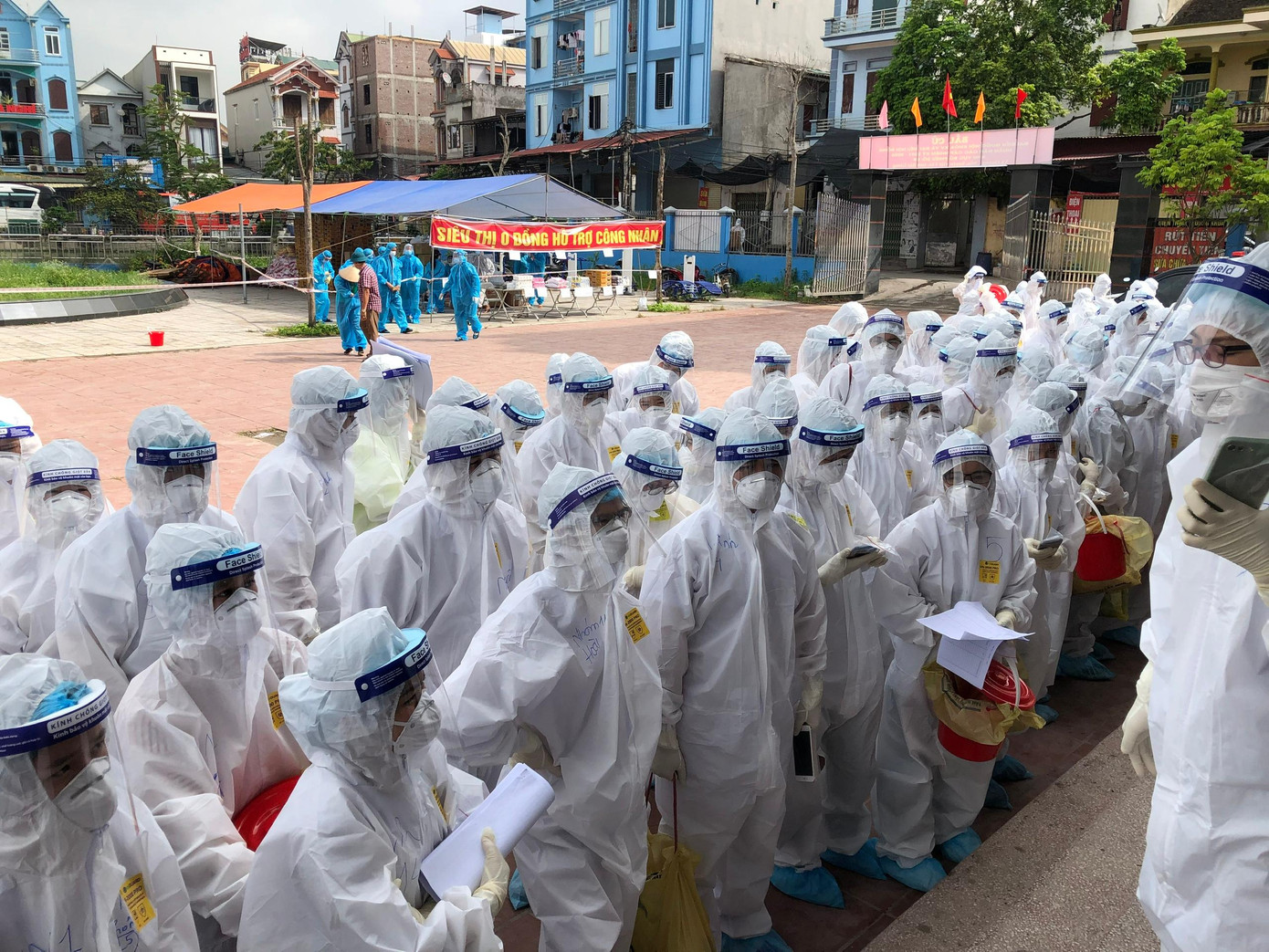 Chuẩn bị thực hiện nhiệm vụ. Chuẩn bị thực hiện nhiệm vụ.