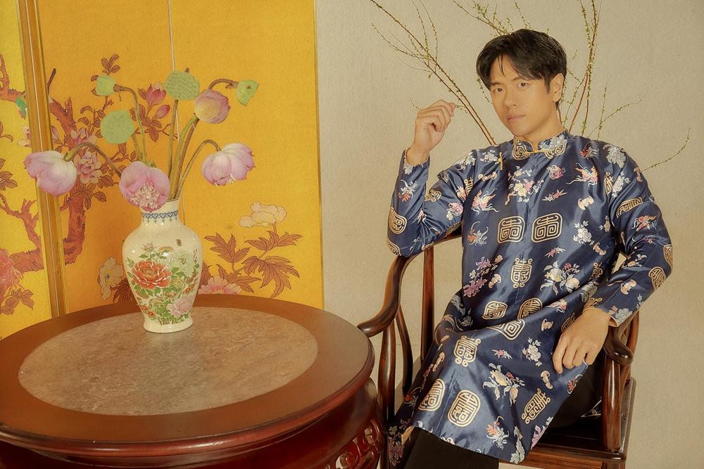 Michael Trương chia sẻ, anh đang trong quá trình hoàn thiện vóc dáng. Bên cạnh đó, anh cũng trau dồi thêm kỹ năng diễn xuất để phát triển ở bộ môn nghệ thuật thứ bảy.