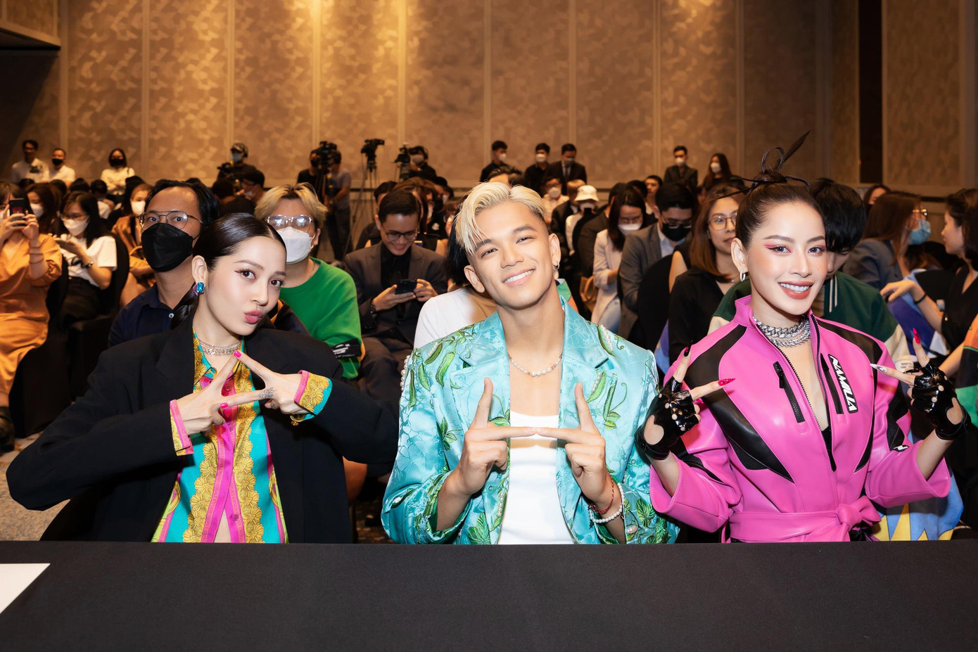 Các đội trưởng của Street dance Viet Nam: Chi Pu, Bảo Anh và Trọng Hiếu. Các đội trưởng của Street dance Viet Nam: Chi Pu, Bảo Anh và Trọng Hiếu.