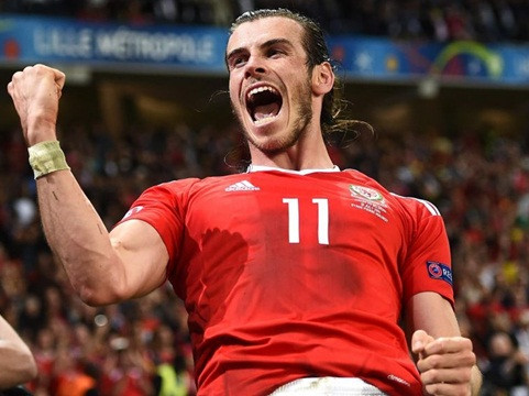 Maradona đánh giá Bale cao hơn Ronaldo tại EURO ảnh 1