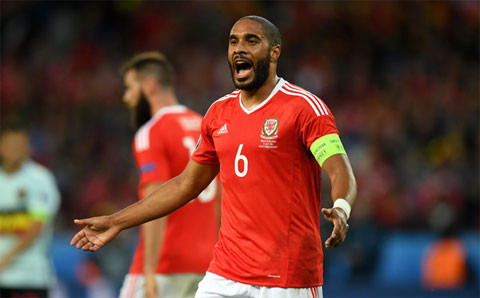 Đội hình siêu mạnh kết hợp giữa xứ Wales và Bồ Đào Nha ảnh 1