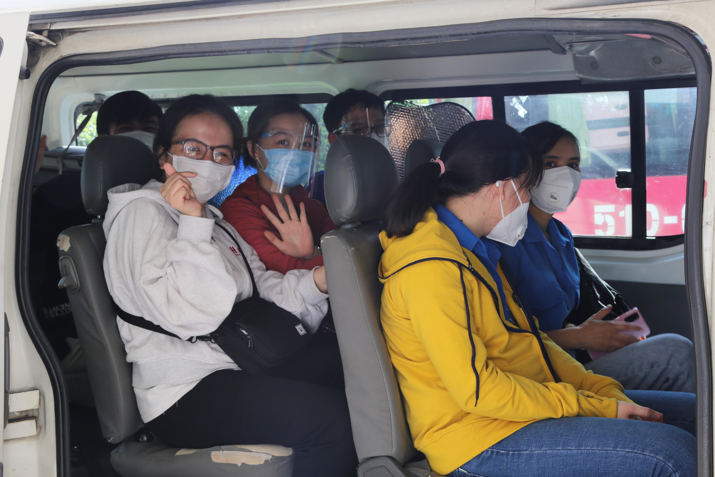 Theo kế hoạch, các đội còn lại sẽ tiếp tục lên đường đến hỗ trợ chuyên môn tại Bệnh viện điều trị COVID-19 Thủ Đức và Bệnh viện dã chiến điều trị COVID-19 tại Thuận Kiều Plaza.