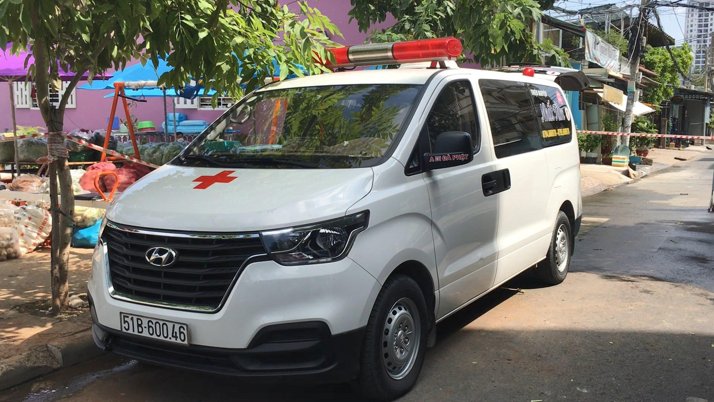 Những chiếc xe của các nhóm làm thiện nguyện ở quận 7, TPHCM, được cải tiến để đưa đón F0 đến bệnh viện điều trị Những chiếc xe của các nhóm làm thiện nguyện ở quận 7, TPHCM, được cải tiến để đưa đón F0 đến bệnh viện điều trị