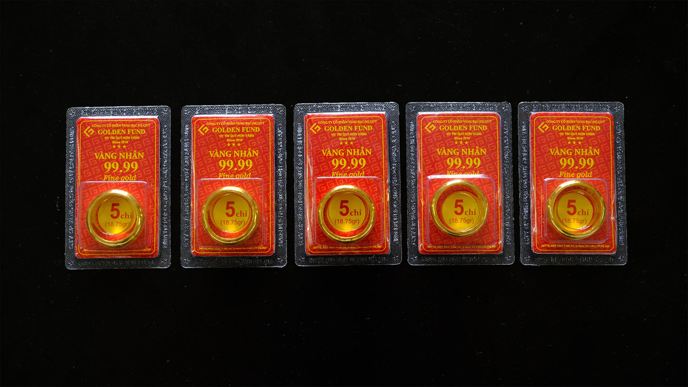 Vàng nhẫn tăng lên trên 60 triệu đồng/lượng. Vàng nhẫn tăng lên trên 60 triệu đồng/lượng.