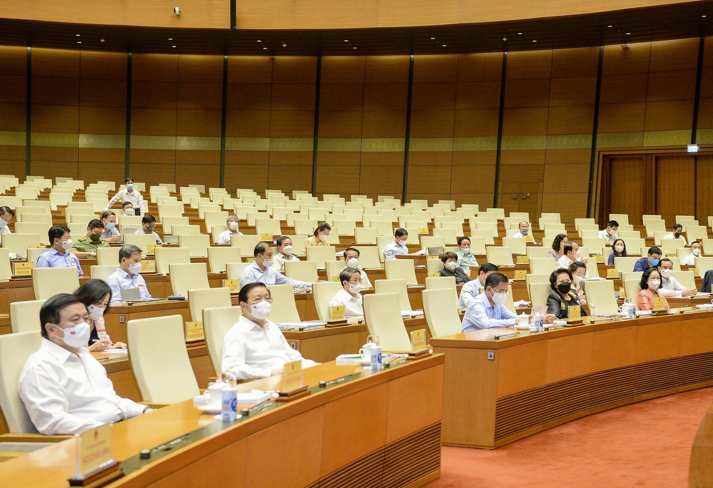 Các đại biểu tham dự Hội nghị Tổng kết công tác bầu cử Các đại biểu tham dự Hội nghị Tổng kết công tác bầu cử