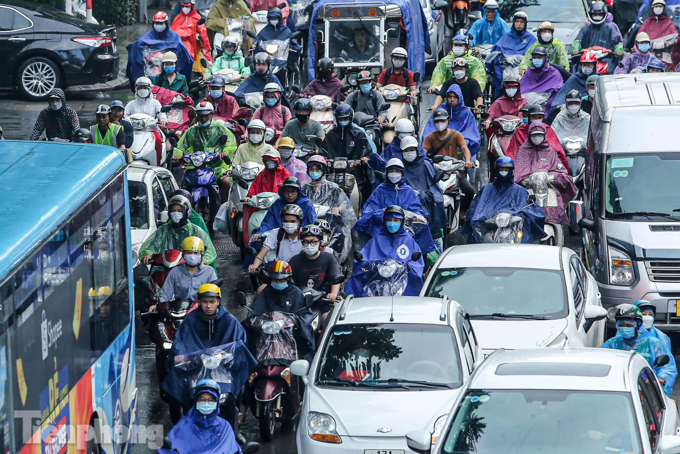 Hôm nay, miền Bắc, các tỉnh Thanh Hóa - Quảng Trị tiếp tục có mưa lớn.