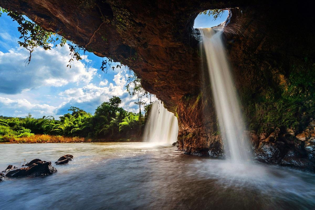 Bức ảnh chụp Thác Đắk Mai nằm trong VQG Bù Gia Mập của Bình Phước. Tác phẩm của tác giả Ngô Thị Thúy (Tây Ninh) là một trong 15 tác phẩm nhận giải khuyến khích.