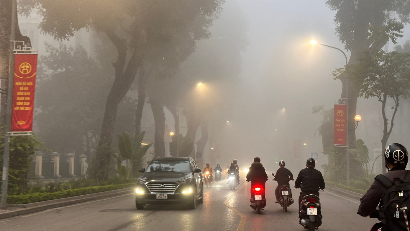 Dự báo trong hai ngày 3-4/2, Hà Nội tiếp tục mù mịt.