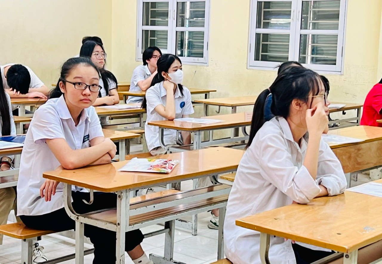 Thí sinh dự kỳ thi tuyển sinh vào lớp 10 của Hà Nội năm nay.