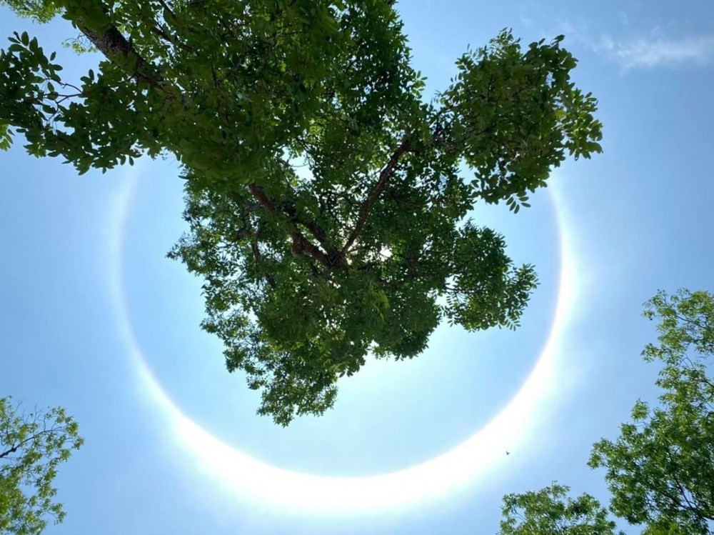 Quầng Mặt Trời xuất hiện trưa nay ở một số địa phương.