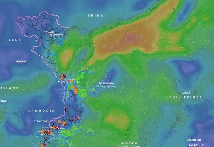 Dự báo vùng áp thấp di chuyển theo hướng Tây Tây Bắc, hướng lên khu vực vùng biển Bắc Trung Bộ. Dự báo vùng áp thấp di chuyển theo hướng Tây Tây Bắc, hướng lên khu vực vùng biển Bắc Trung Bộ.