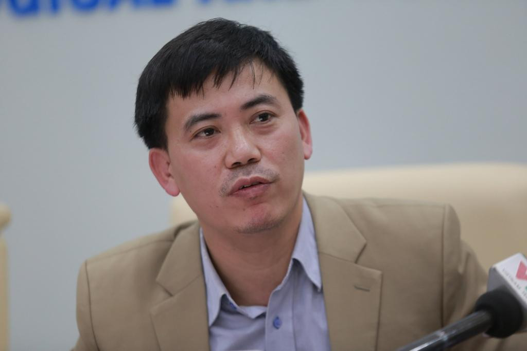 Ông Nguyễn Văn Hưởng, Trưởng phòng Dự báo Khí hậu của Trung tâm Dự báo Khí tượng Thủy văn Quốc gia. Ông Nguyễn Văn Hưởng, Trưởng phòng Dự báo Khí hậu của Trung tâm Dự báo Khí tượng Thủy văn Quốc gia.