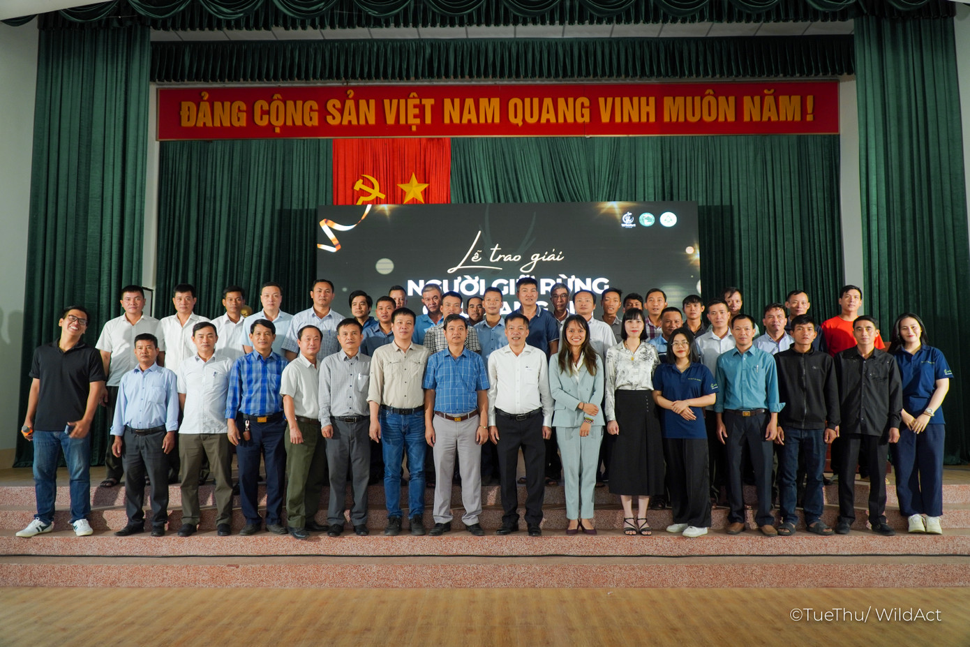 Các cá nhân, tập thể được vinh danh tại Lễ trao giải.