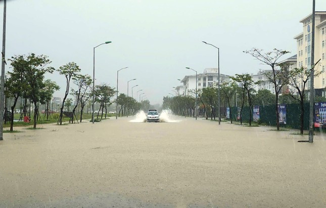 Miền Trung đón đợt mưa lớn từ hôm nay (21/11).