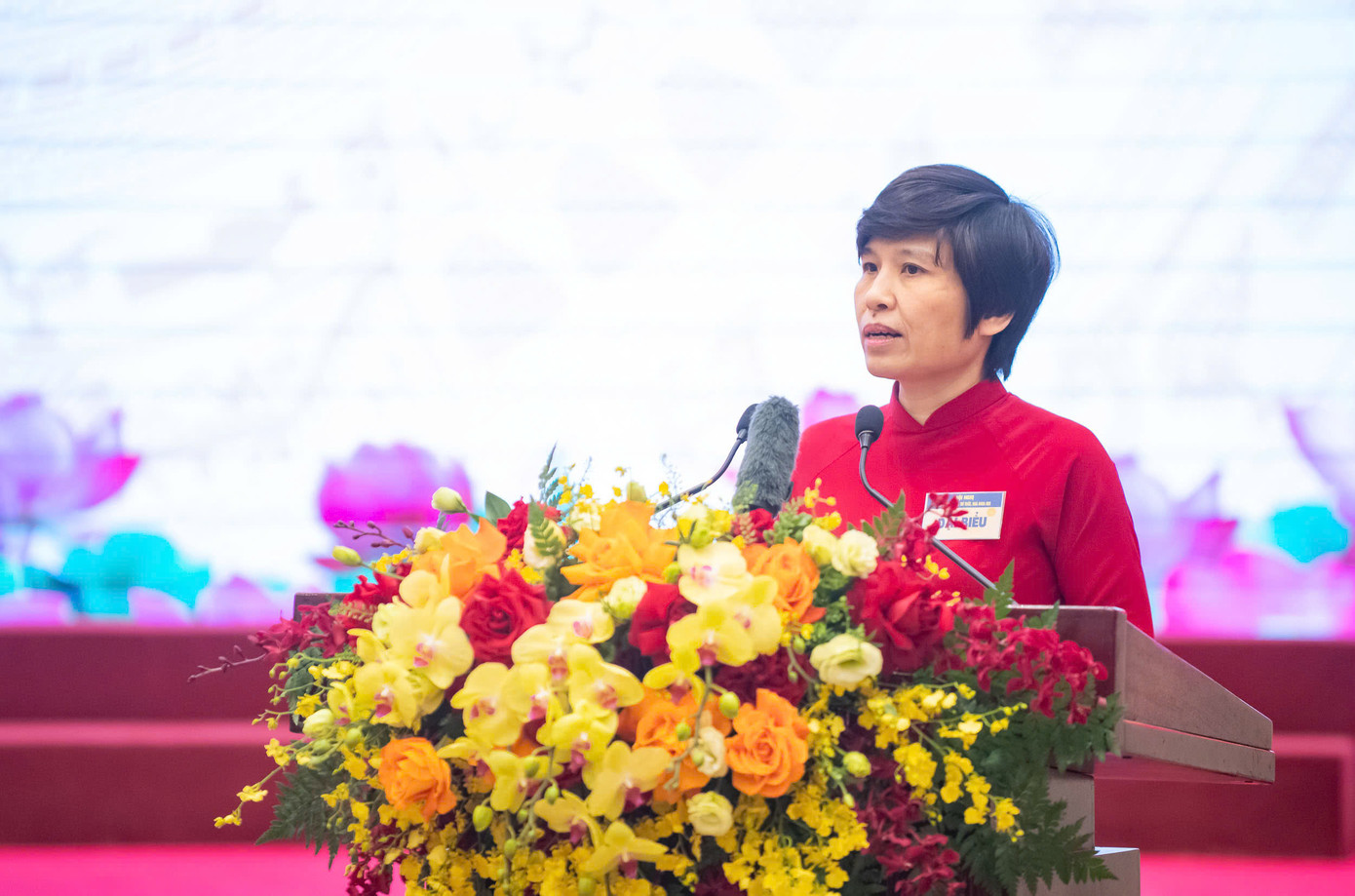 GS.TS Vũ Thị Thu Hà. GS.TS Vũ Thị Thu Hà.