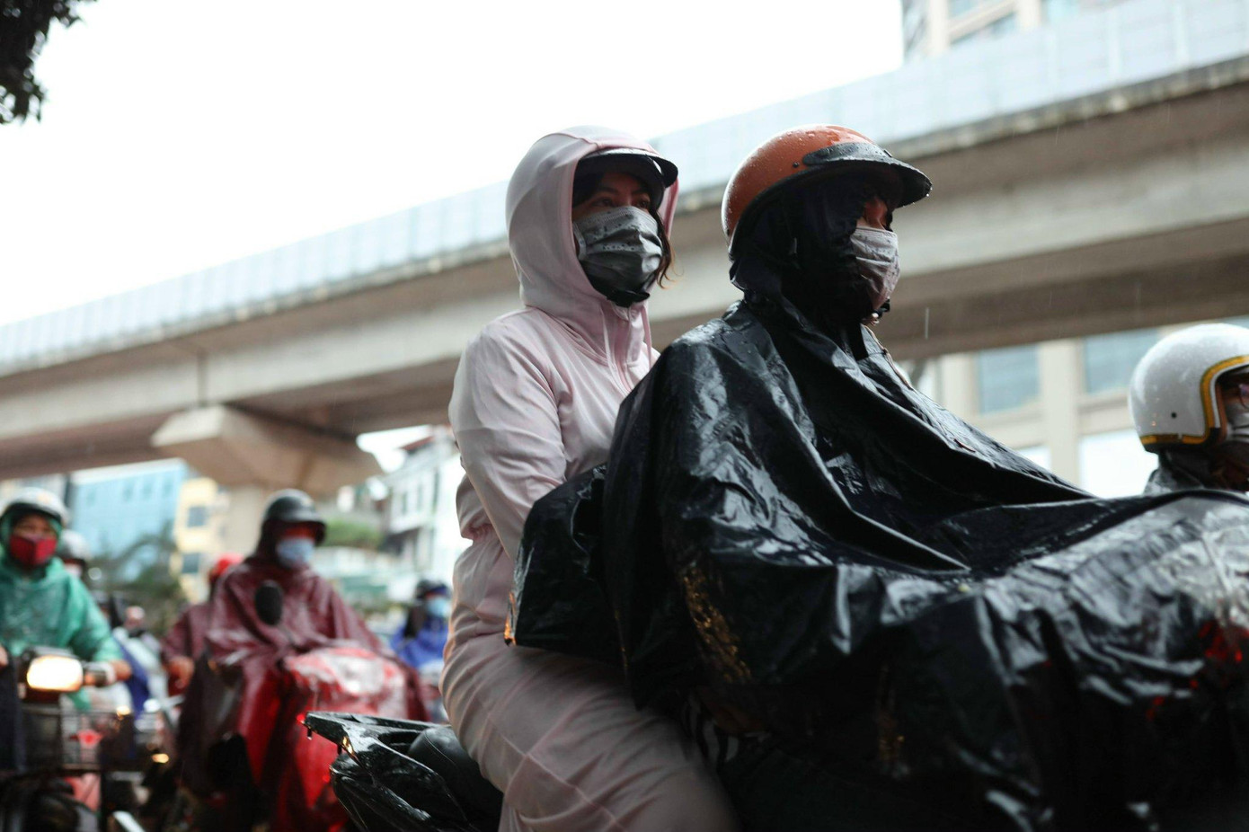 Miền Bắc đón ba ngày mưa dông đỉnh điểm. Ảnh: Như Ý.