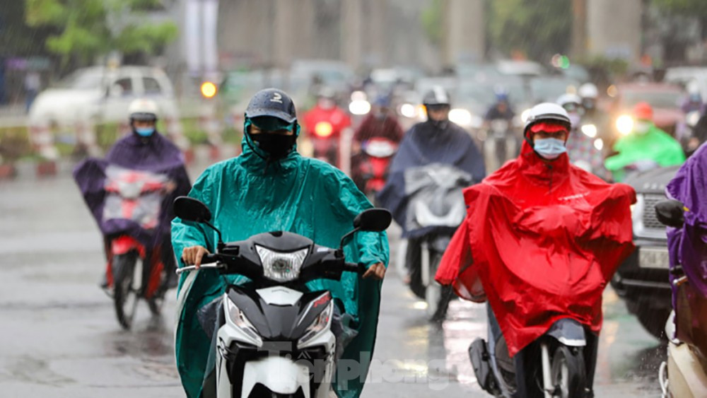 Miền Bắc có thể đón mưa dông trong hai ngày cuối tuần. Miền Bắc có thể đón mưa dông trong hai ngày cuối tuần.