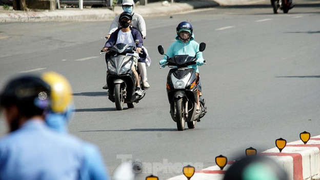 Miền Trung hôm nay nắng nóng gay gắt.