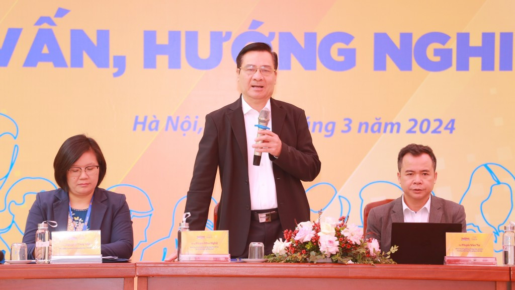 TS Phạm Như Nghệ, Phó Vụ trưởng Vụ Giáo dục Đại học (Bộ GD&ĐT) lưu ý học sinh là cần nghiên cứu kỹ quy chế tuyển sinh TS Phạm Như Nghệ, Phó Vụ trưởng Vụ Giáo dục Đại học (Bộ GD&ĐT) lưu ý học sinh là cần nghiên cứu kỹ quy chế tuyển sinh
