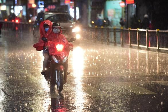 Từ đêm nay (11/5), miền Bắc đón mưa vừa, mưa to đến rất to.