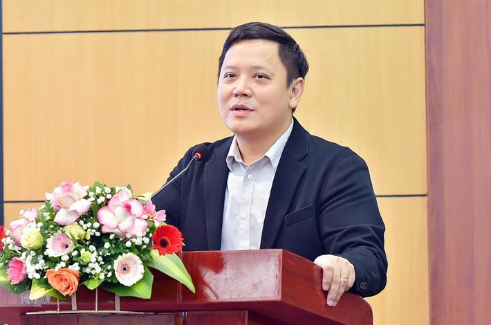 GS.TS Lê Anh Vinh, Viện trưởng Viện Khoa học Giáo dục Việt Nam. GS.TS Lê Anh Vinh, Viện trưởng Viện Khoa học Giáo dục Việt Nam.