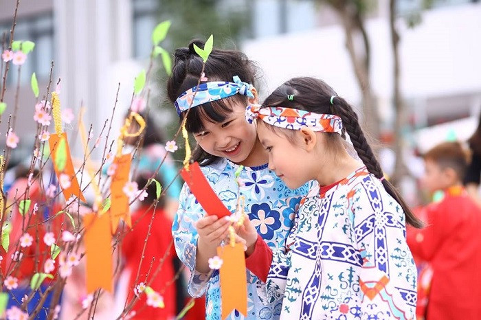 Học sinh Hà Nội sẽ nghỉ Tết 8 ngày, từ 7/2 đến hết 14/2/2024 (tức từ ngày 28/12 đến 5/1 âm lịch).