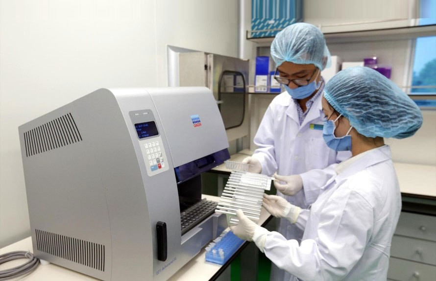 Các tổ chức khoa học và công nghệ ở Việt Nam sẽ được mua sắm trang thiết bị phục vụ hoạt động nghiên cứu theo cơ chế thông thoáng hơn. Các tổ chức khoa học và công nghệ ở Việt Nam sẽ được mua sắm trang thiết bị phục vụ hoạt động nghiên cứu theo cơ chế thông thoáng hơn.