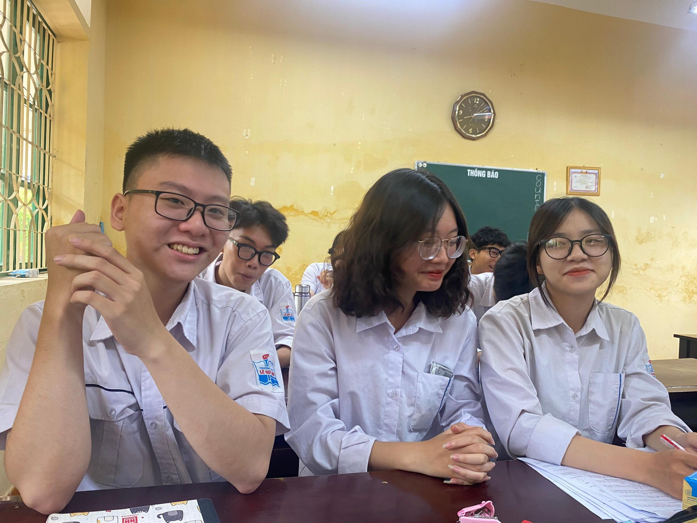 Không có văn bản nào hướng dẫn kiểm tra, đánh giá môn Ngữ văn bằng hình thức trắc nghiệm.