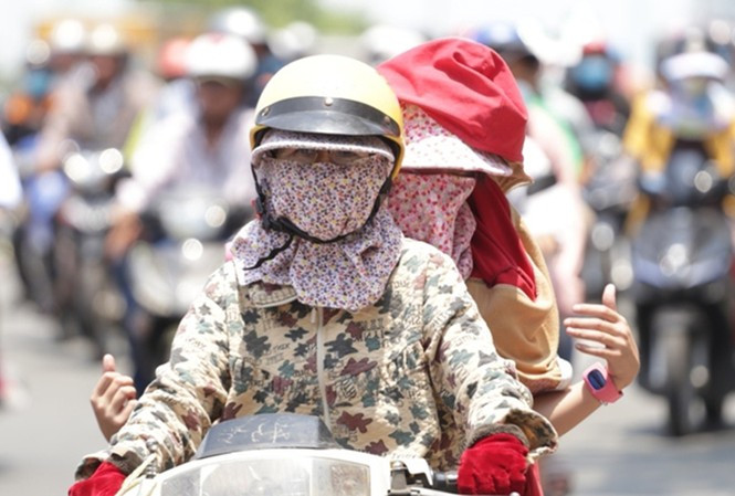 Miền Bắc đón nửa đầu mùa đông trong thời tiết nóng bất thường.