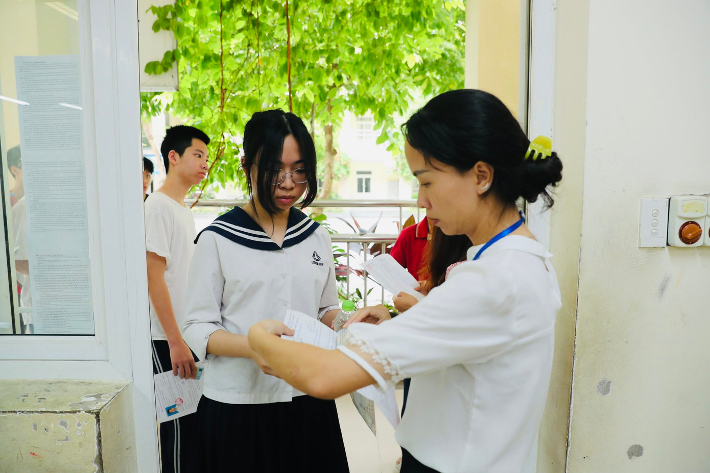 Trường THCS – THPT Lương Thế Vinh tuyển sinh cao nhất với mức điểm chuẩn 25, có nghĩa trung bình mỗi môn đạt 8,3 điểm mới trúng tuyển.