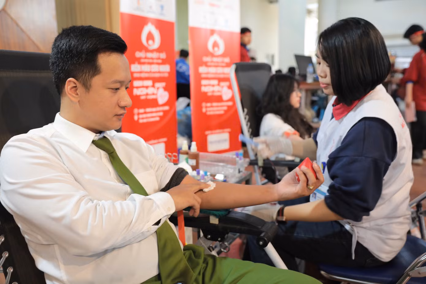 Từ một ngày hội hiến máu nhỏ, Chủ Nhật Đỏ phát triển với quy mô lớn mạnh, lan rộng ra 55 tỉnh/thành trên cả nước, tiếp nhận trung bình hằng năm khoảng 55.000 đơn vị máu.