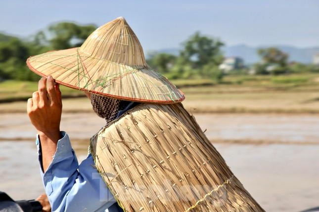 Các tỉnh miền Trung tiếp tục đón nắng nóng gay gắt cho đến giữa tháng 6. Các tỉnh miền Trung tiếp tục đón nắng nóng gay gắt cho đến giữa tháng 6.