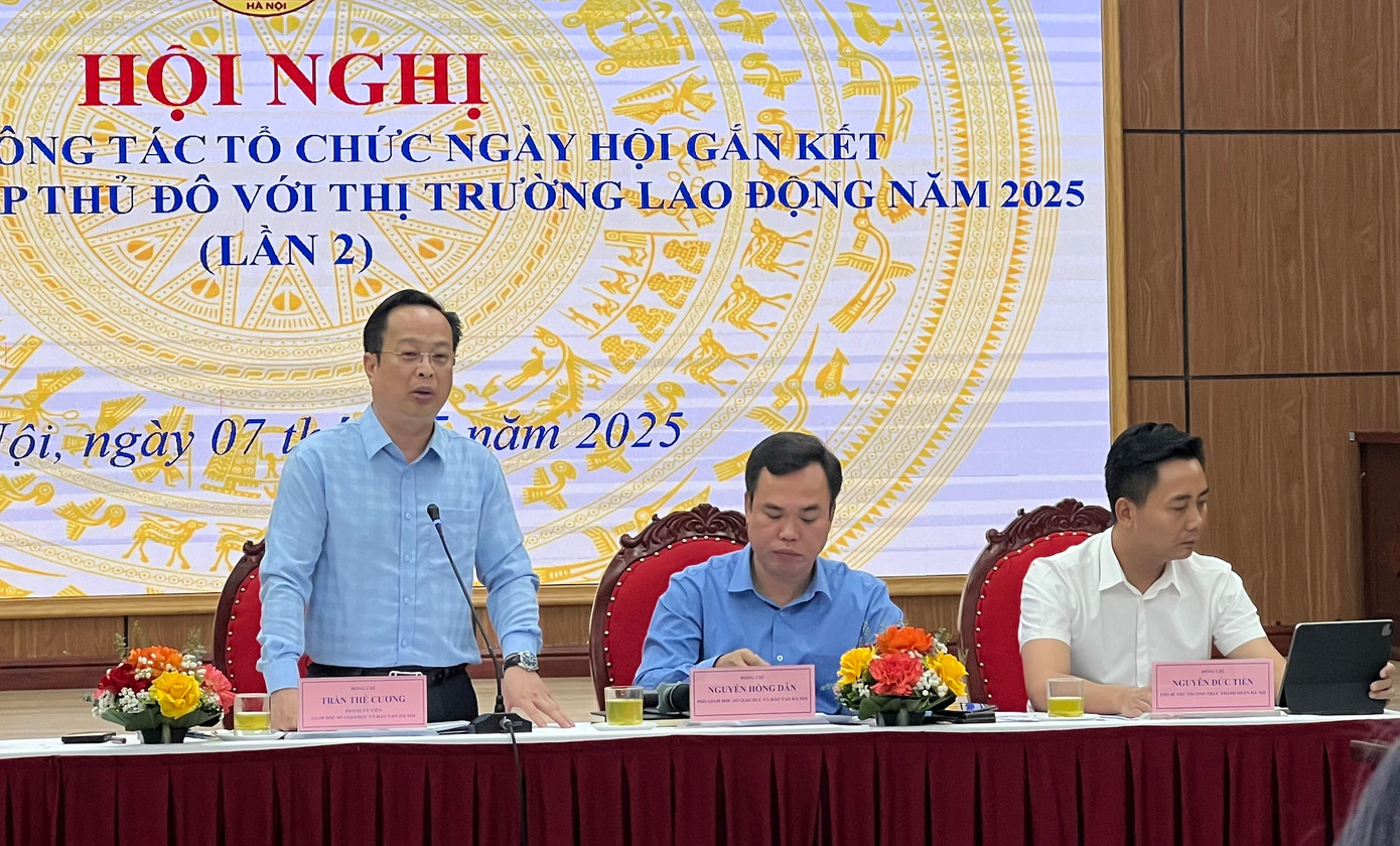 Lãnh đạo Sở GD&ĐT Hà Nội thông tin về chương trình "Ngày hội gắn kết giáo dục nghề nghiệp Thủ đô với thị trường lao động năm 2025". Lãnh đạo Sở GD&ĐT Hà Nội thông tin về chương trình "Ngày hội gắn kết giáo dục nghề nghiệp Thủ đô với thị trường lao động năm 2025".