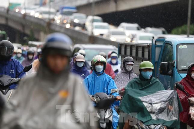 Miền Bắc tăng mưa từ chiều mai (31/8).