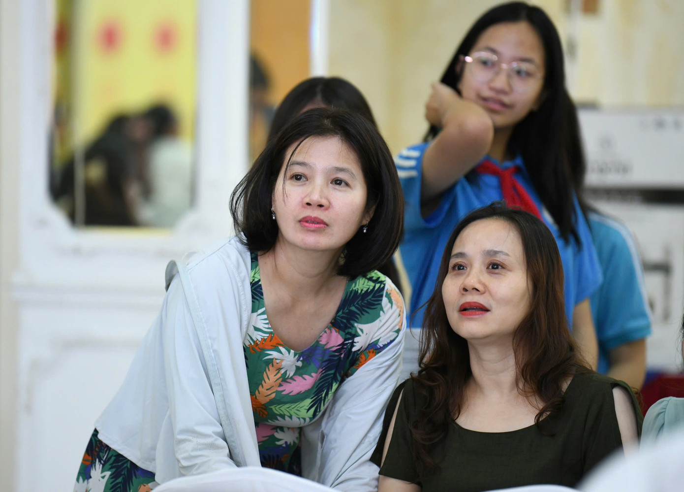 Các trường tiểu học, THCS dự kiến được tuyển giáo viên trình độ cao đẳng. Các trường tiểu học, THCS dự kiến được tuyển giáo viên trình độ cao đẳng.