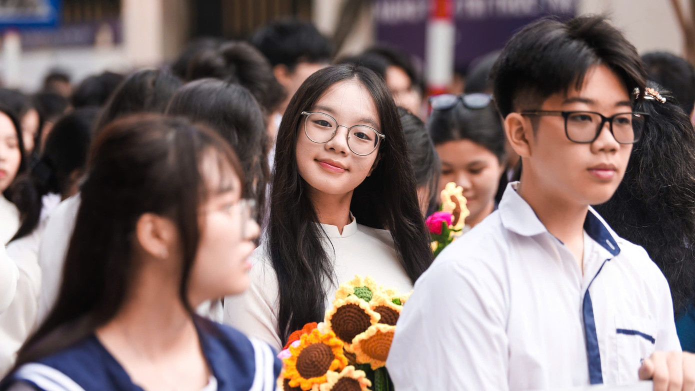 Học sinh Trường THCS - THPT Lương Thế Vinh, Hà Nội tươi vui trong lễ khai giảng sáng nay.