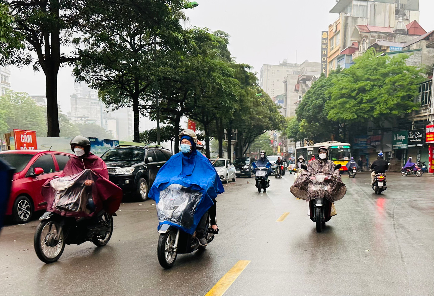 Miền Bắc tiếp tục mưa nhỏ, nồm ẩm trong hôm nay.